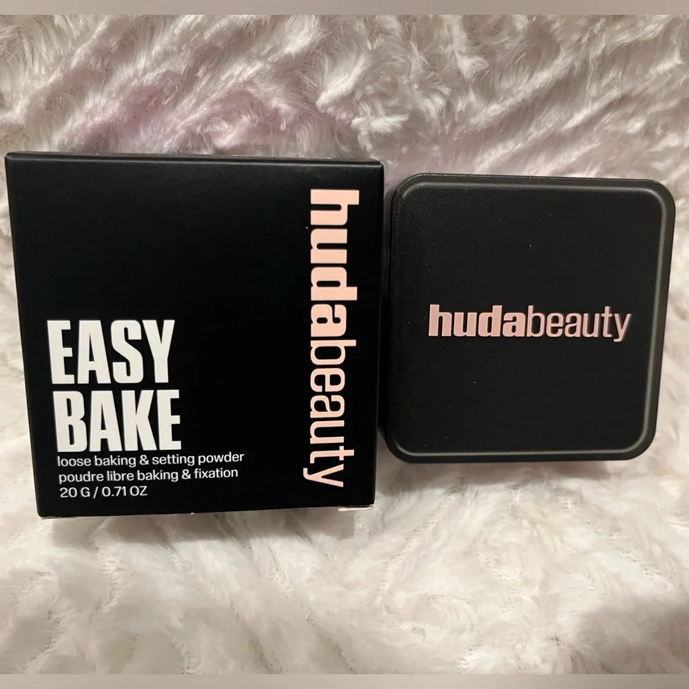 HUDA BEAUTY EASY BAKE BLURRING LOOSE SETTING POWDER IN UBE BIRTHDAY CAKE NWT!